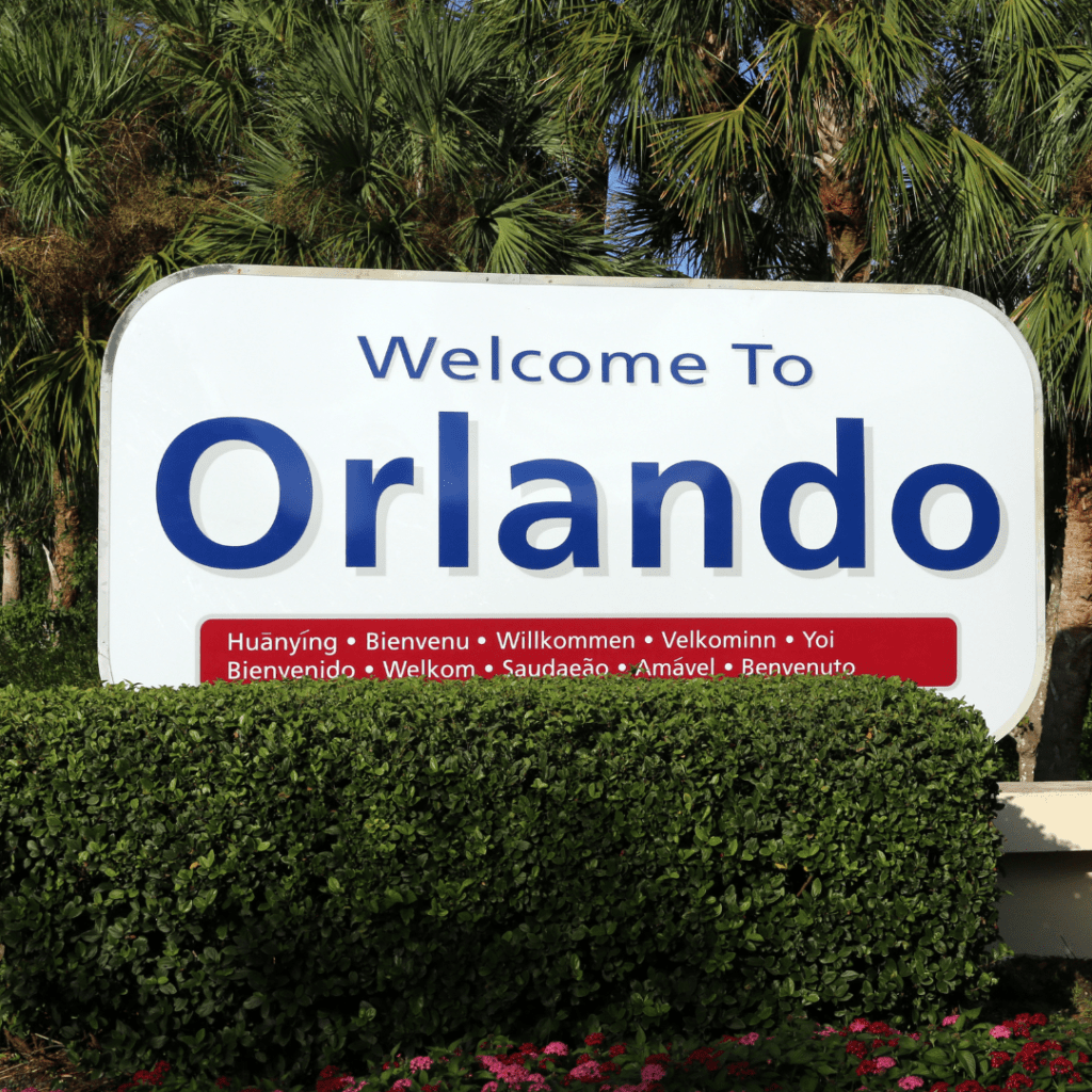 A sign that says welcome to Orlando